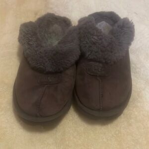Size 7 Grey UGG Women's Coquette Slipper